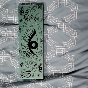 Urban decay Wild Green Palette